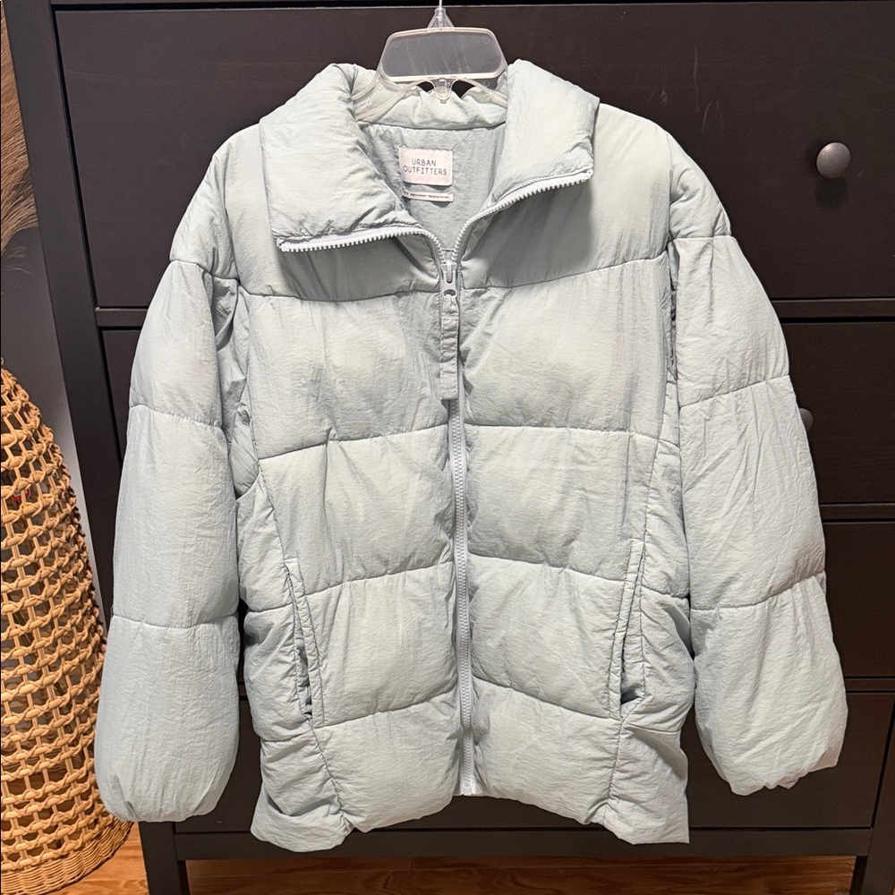 Urban Outfitters Light Blue Puffer Jacket - Picture 1 of 4